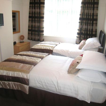 Arden Hill Farmhouse - Hot Tub, Snooker Table, Sleeps 16 Stratford-upon-Avon Buitenkant foto